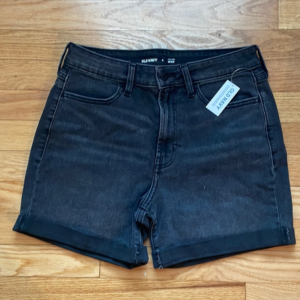 NWT Black Shorts High Rise